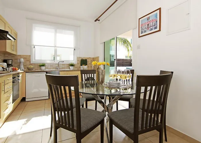 Danata Vila Protaras